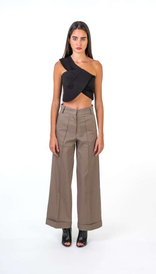 激安/新作 Black Asymmetric Crop Top by One53 | LEMONADE FASHION トップス