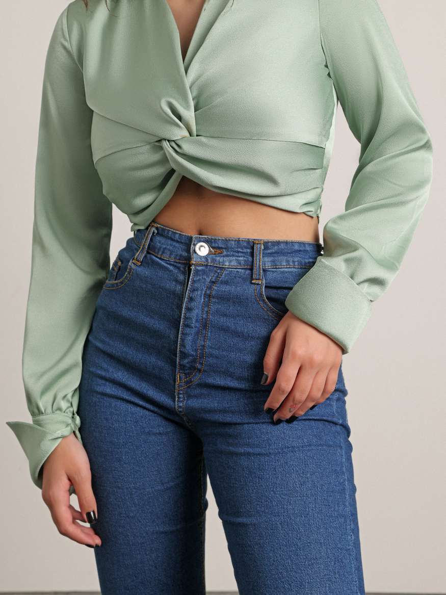 crop top mint